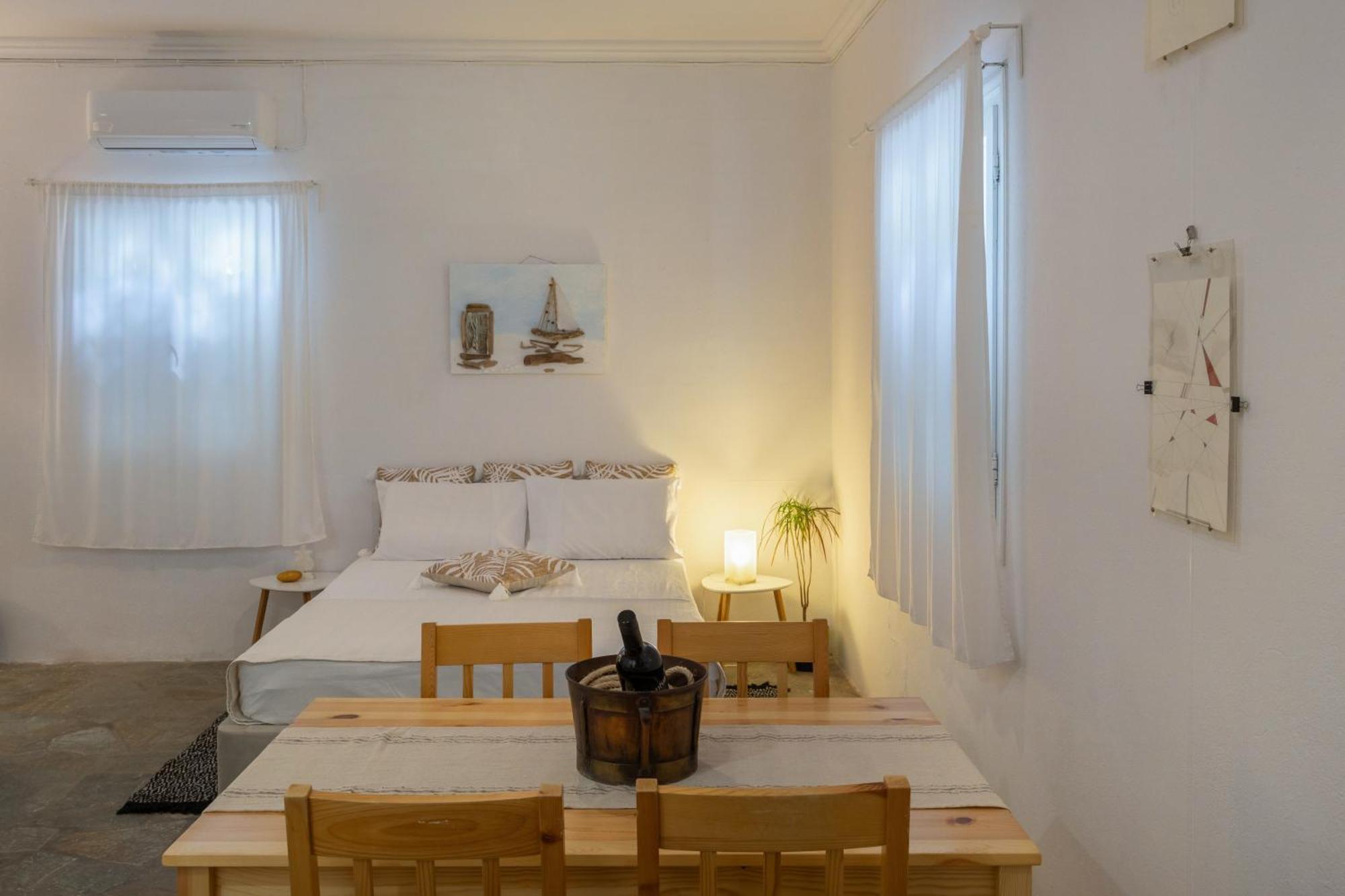 נאוסה Studio Home חדר תמונה